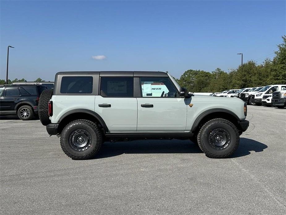 new 2024 Ford Bronco car, priced at $60,665