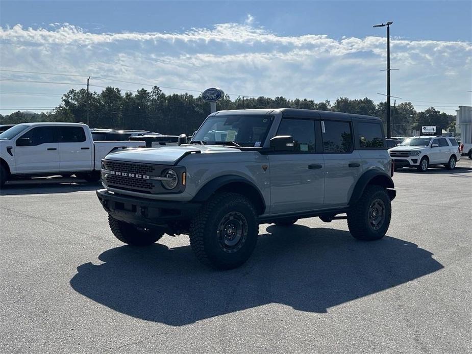 new 2024 Ford Bronco car, priced at $60,665