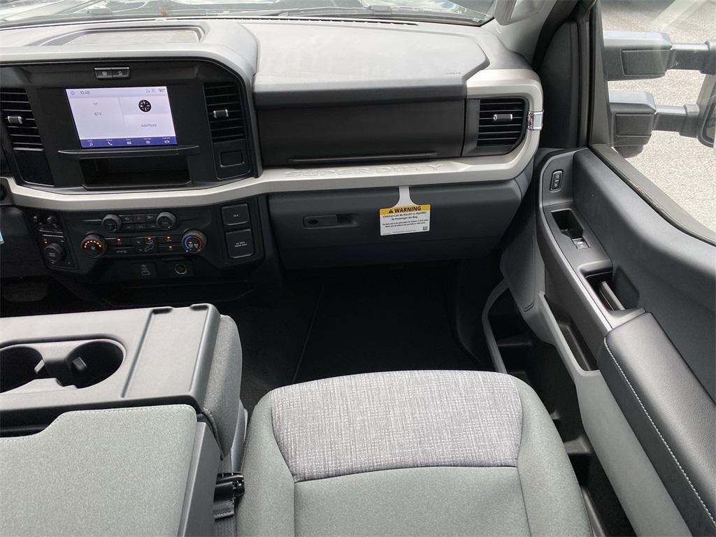 new 2025 Ford F-250 car, priced at $69,505