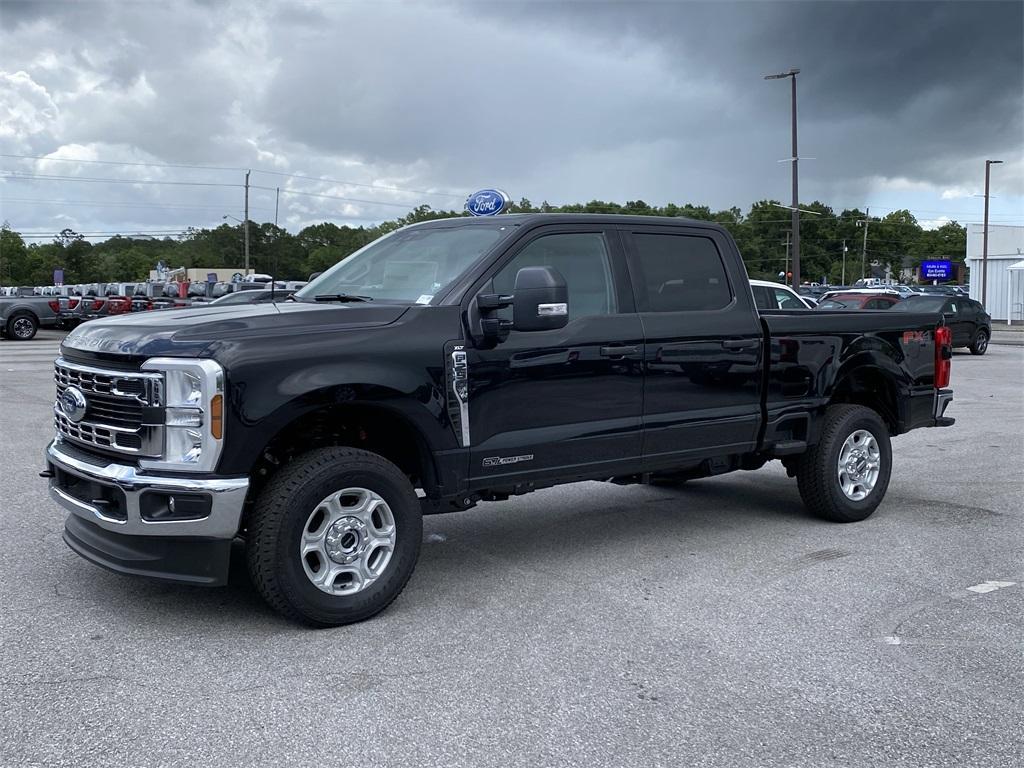 new 2025 Ford F-250 car, priced at $69,505