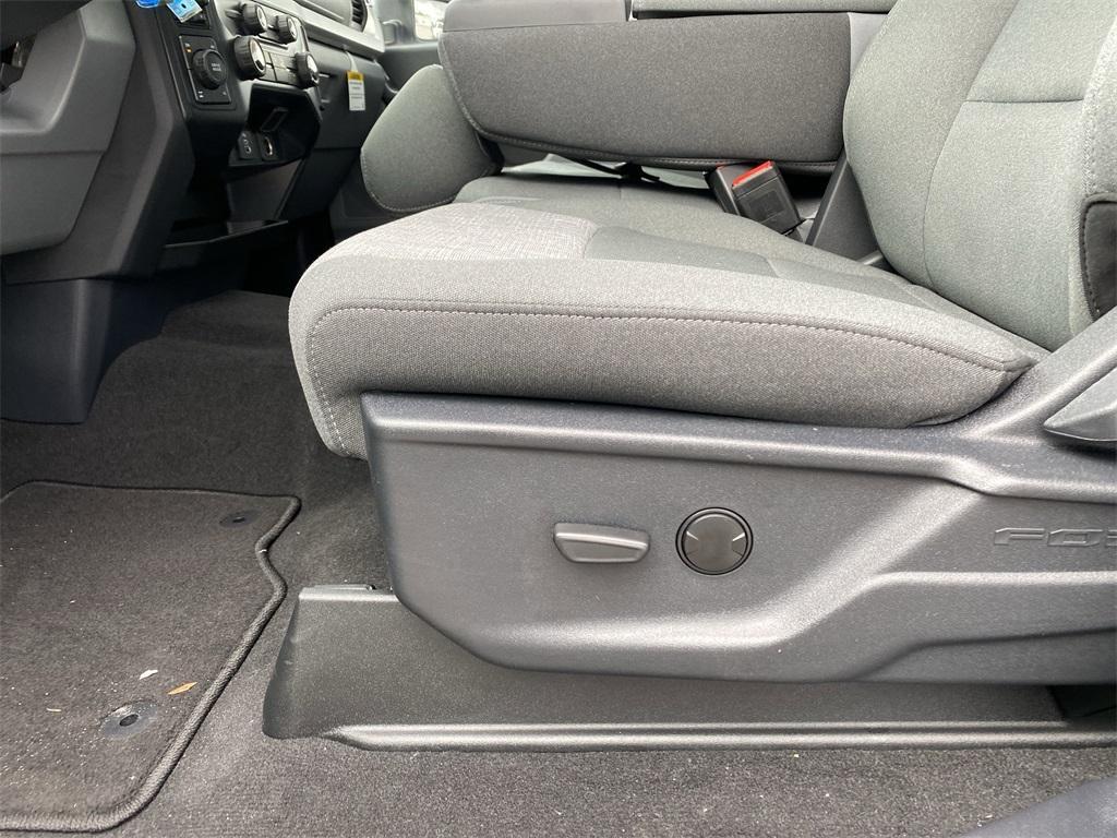 new 2025 Ford F-250 car, priced at $69,505
