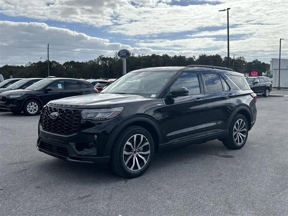 new 2025 Ford Explorer car, priced at $44,610