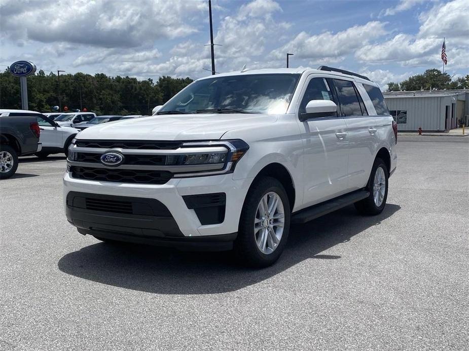 new 2024 Ford Expedition car, priced at $59,330