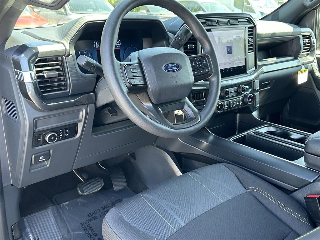 new 2024 Ford F-150 car, priced at $43,590