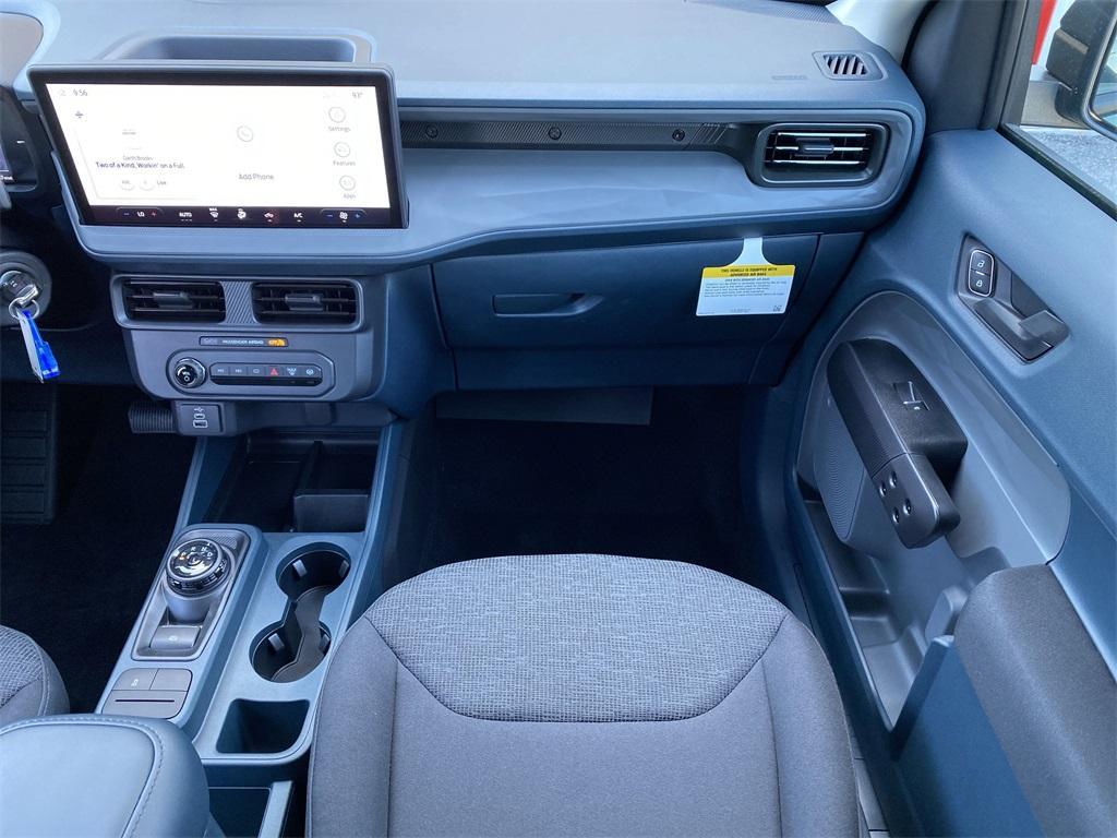 new 2025 Ford Maverick car, priced at $30,192
