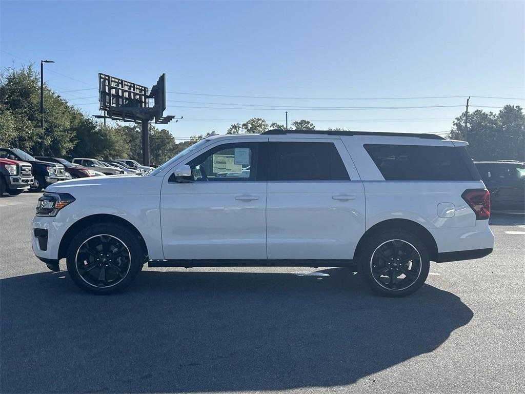 new 2024 Ford Expedition Max car, priced at $70,114