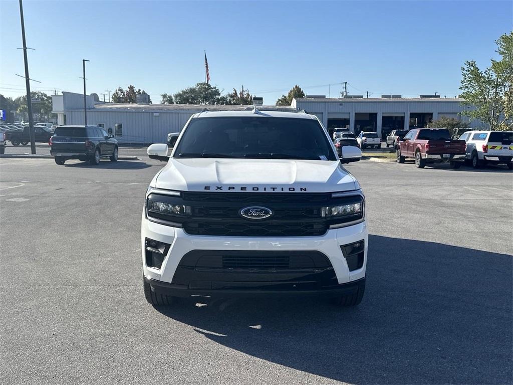 new 2024 Ford Expedition Max car, priced at $69,114