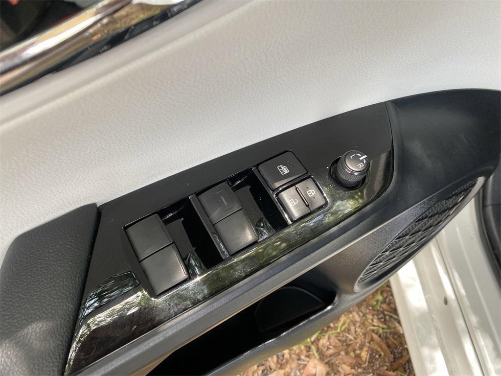 used 2021 Toyota Prius Prime car, priced at $21,550