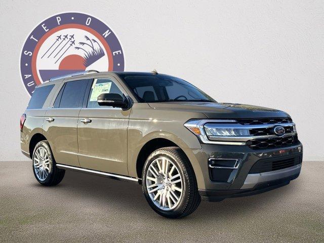 new 2024 Ford Expedition car, priced at $67,673