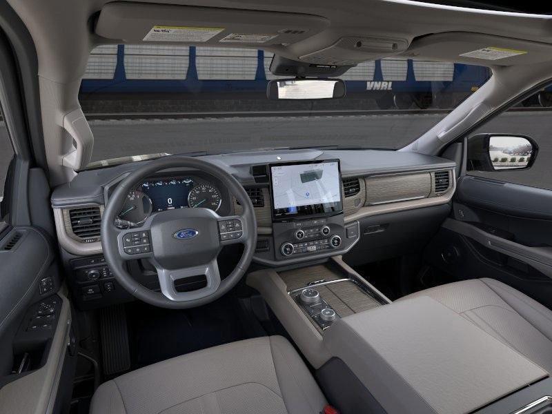 new 2024 Ford Expedition car, priced at $67,673