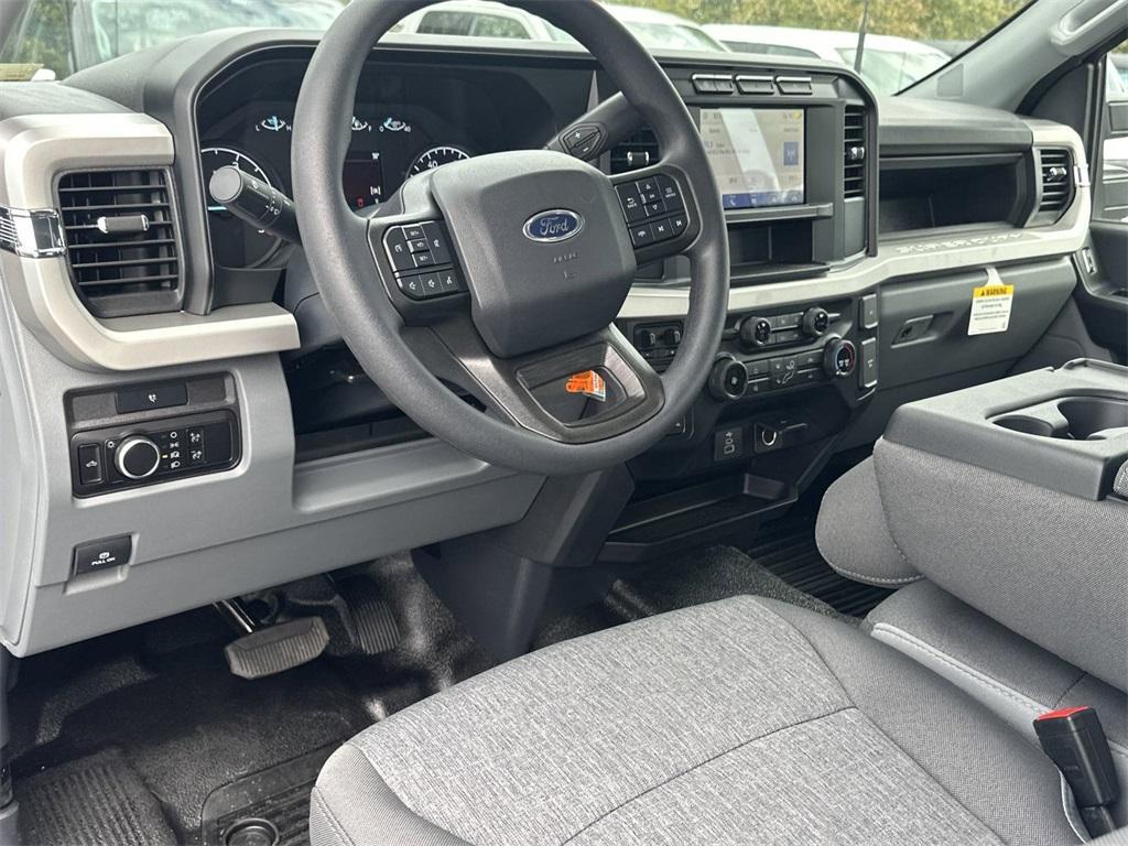 new 2024 Ford F-350 car, priced at $64,005