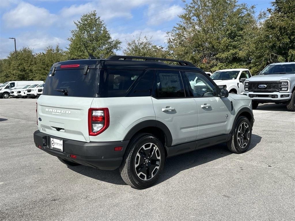 new 2024 Ford Bronco Sport car, priced at $32,915