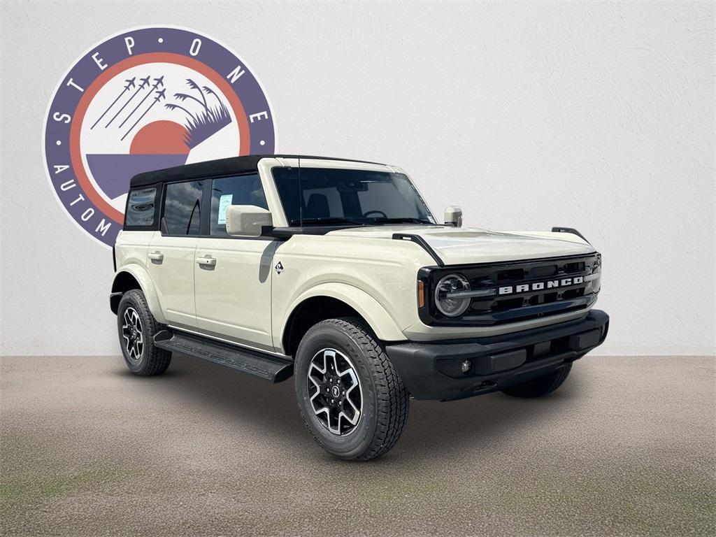new 2025 Ford Bronco car, priced at $48,760