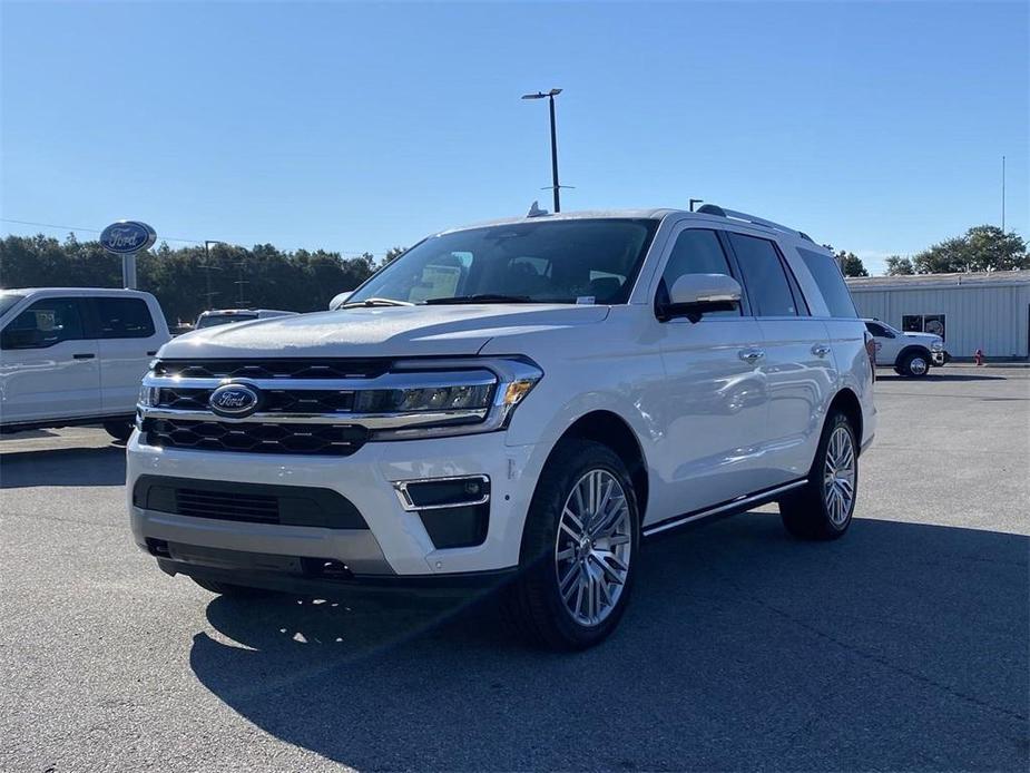 new 2024 Ford Expedition car, priced at $70,492