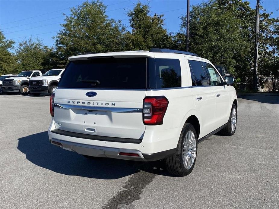 new 2024 Ford Expedition car, priced at $70,492