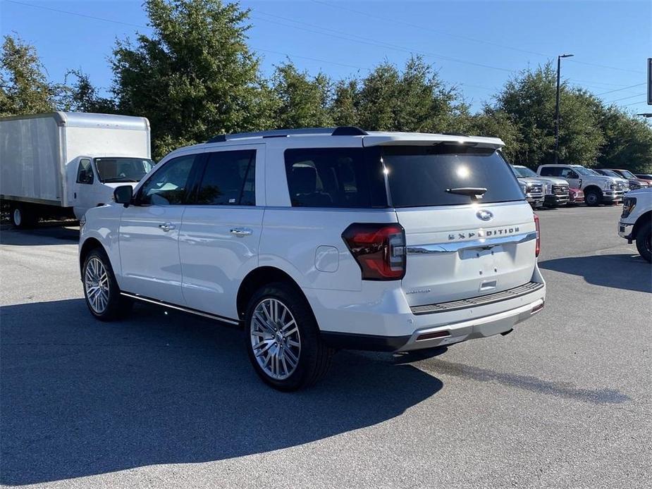 new 2024 Ford Expedition car, priced at $70,492