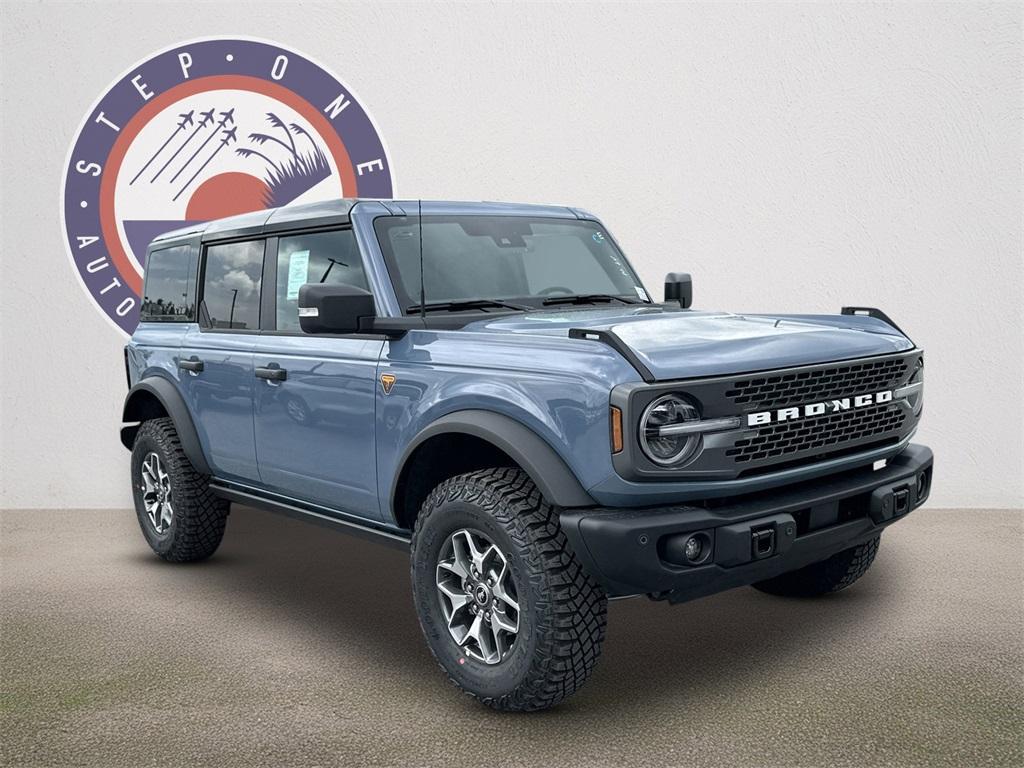 new 2025 Ford Bronco car, priced at $59,659