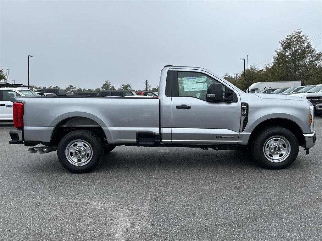 new 2024 Ford F-350 car, priced at $53,671