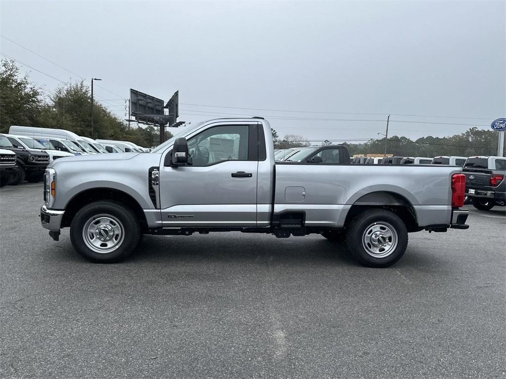 new 2024 Ford F-350 car, priced at $53,671