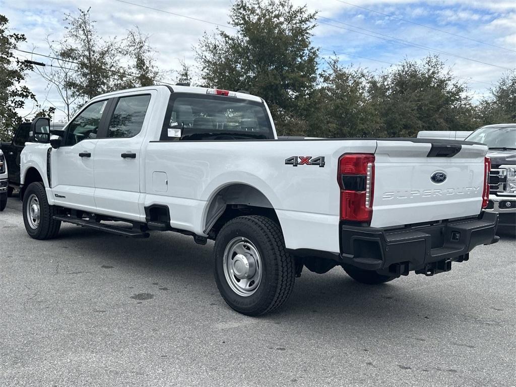 new 2024 Ford F-350 car, priced at $63,559