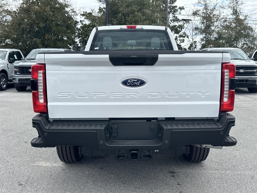 new 2024 Ford F-350 car, priced at $63,559