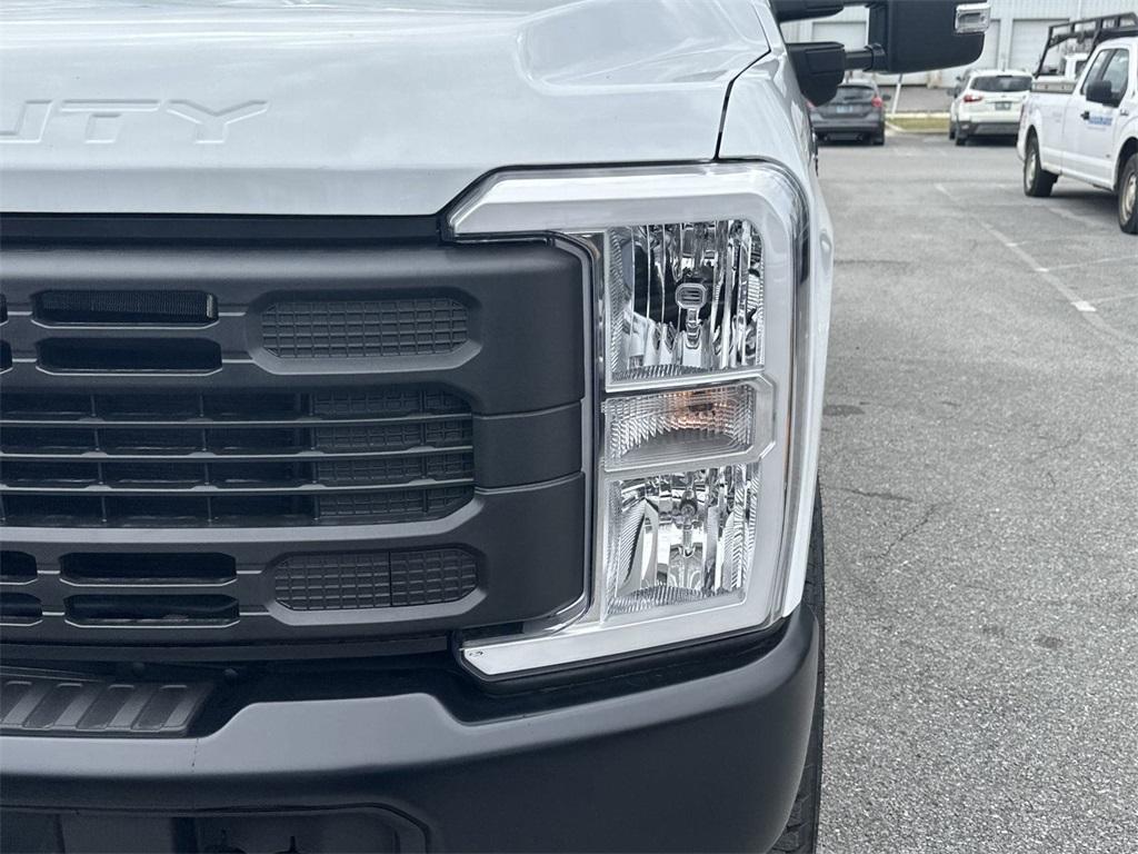 new 2024 Ford F-350 car, priced at $63,559