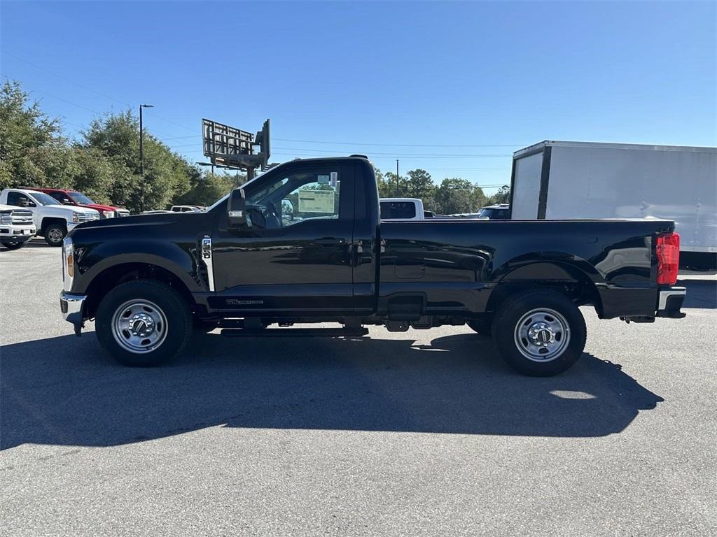 new 2024 Ford F-350 car, priced at $53,833