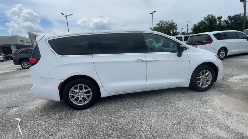 new 2024 Chrysler Pacifica car, priced at $41,300