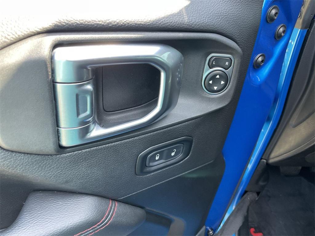 new 2023 Jeep Wrangler car
