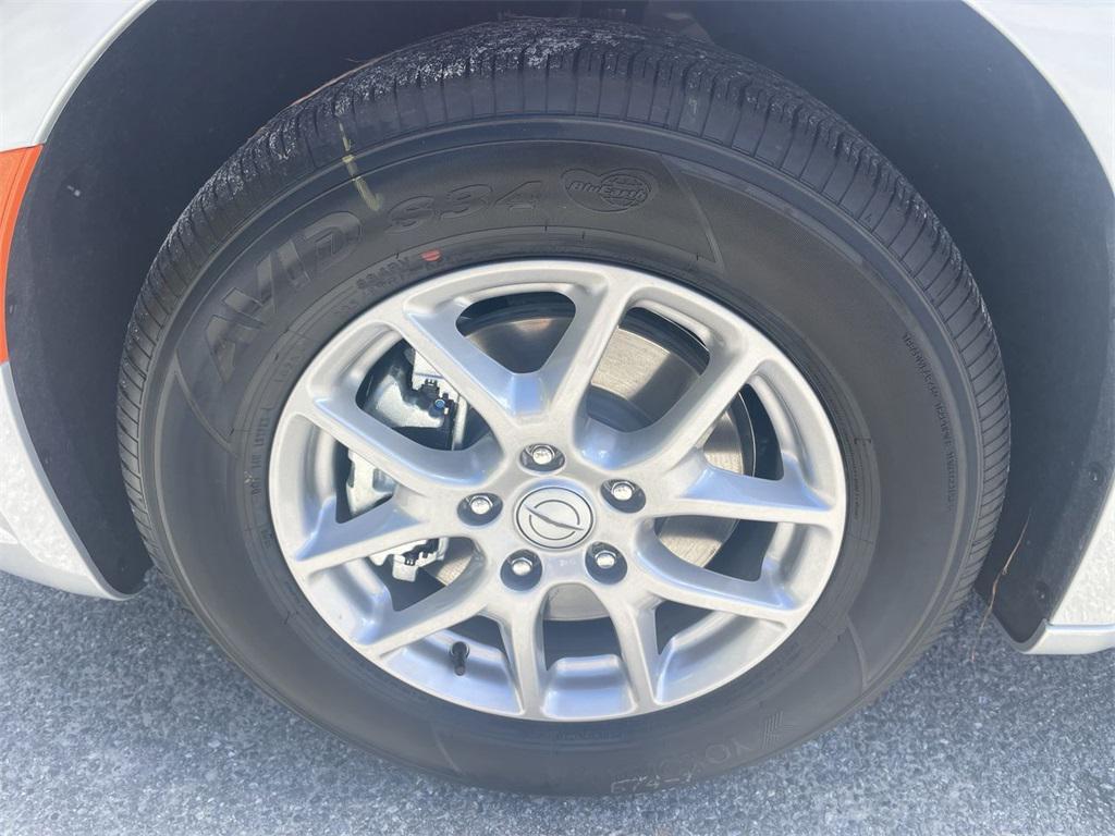 new 2026 Chrysler Pacifica car, priced at $45,465