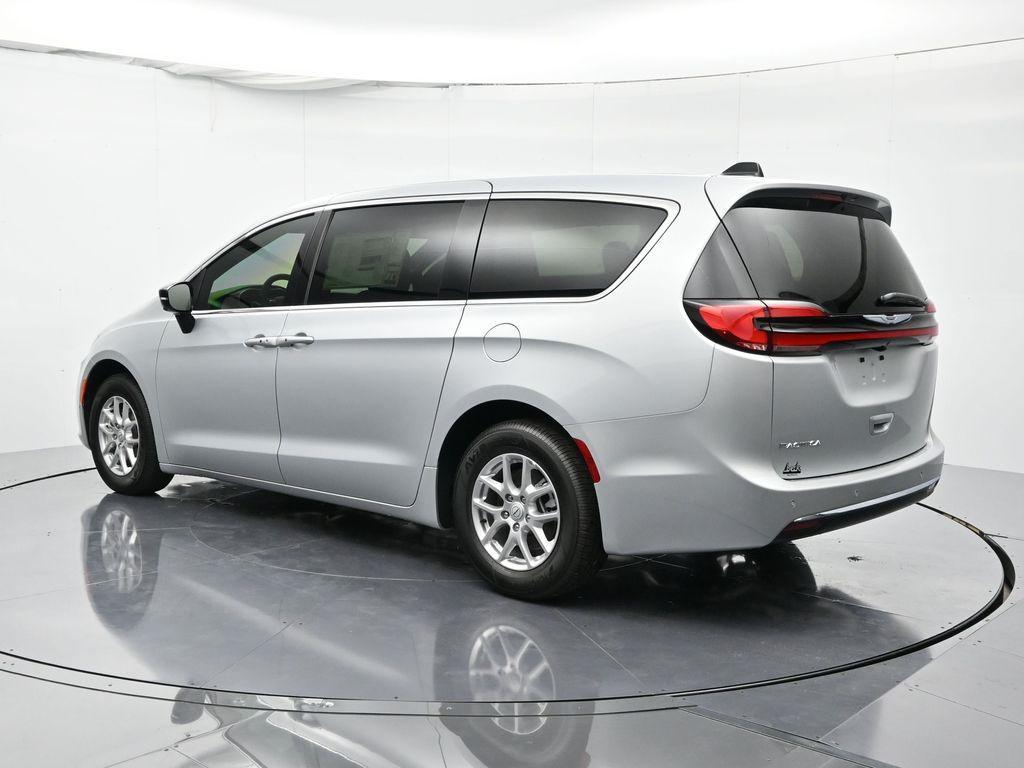 new 2026 Chrysler Pacifica car, priced at $45,465