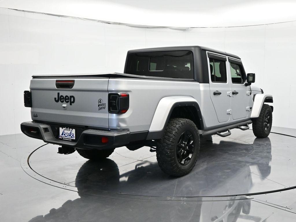 used 2022 Jeep Gladiator car, priced at $30,595