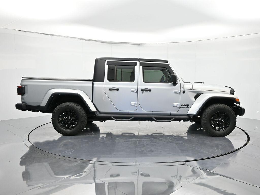 used 2022 Jeep Gladiator car, priced at $30,595