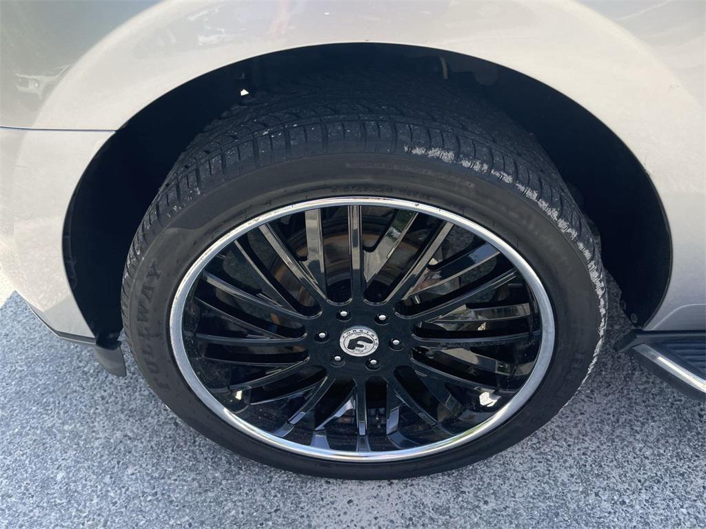 used 2021 Ford Expedition car, priced at $39,026