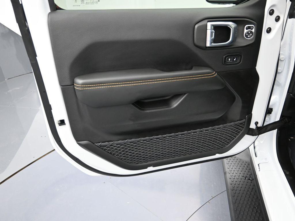 new 2026 Jeep Wrangler car, priced at $57,165