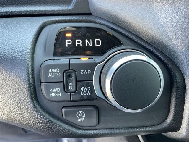 new 2025 Ram 1500 car, priced at $59,960