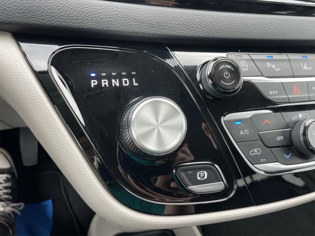 used 2023 Chrysler Pacifica car, priced at $26,895
