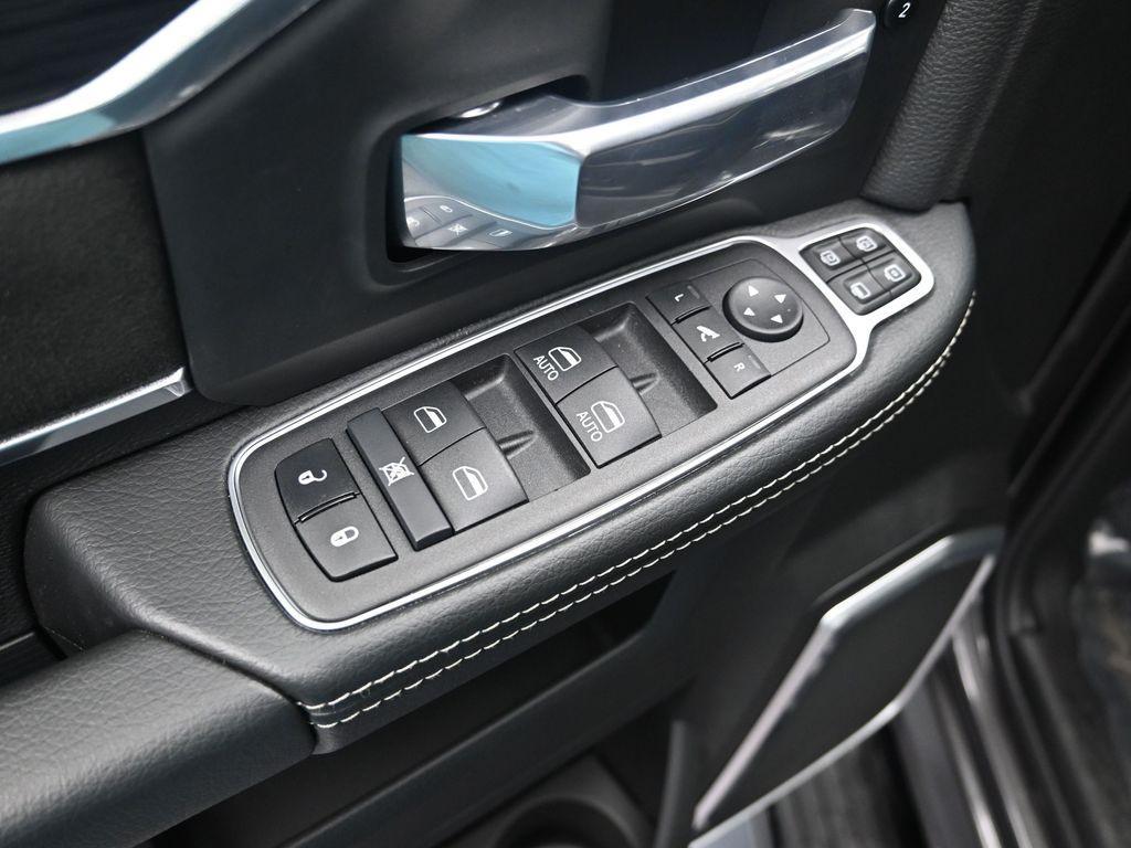 new 2024 Ram 2500 car, priced at $77,995