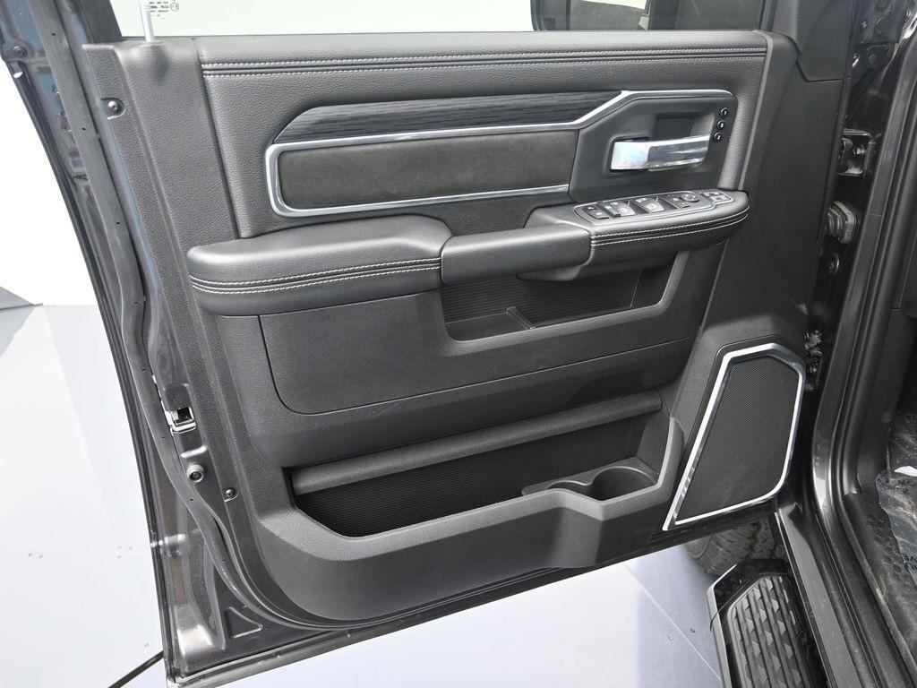 new 2024 Ram 2500 car, priced at $77,995