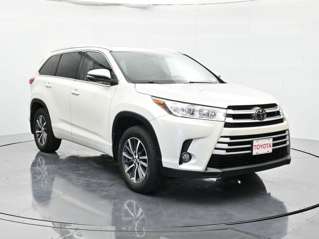 used 2017 Toyota Highlander car, priced at $20,591