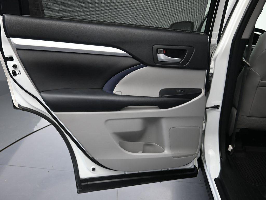 used 2017 Toyota Highlander car, priced at $20,591