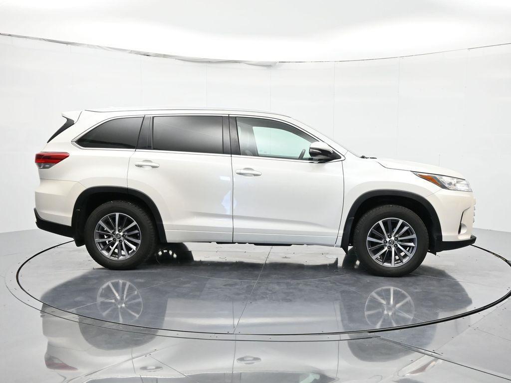 used 2017 Toyota Highlander car, priced at $20,591