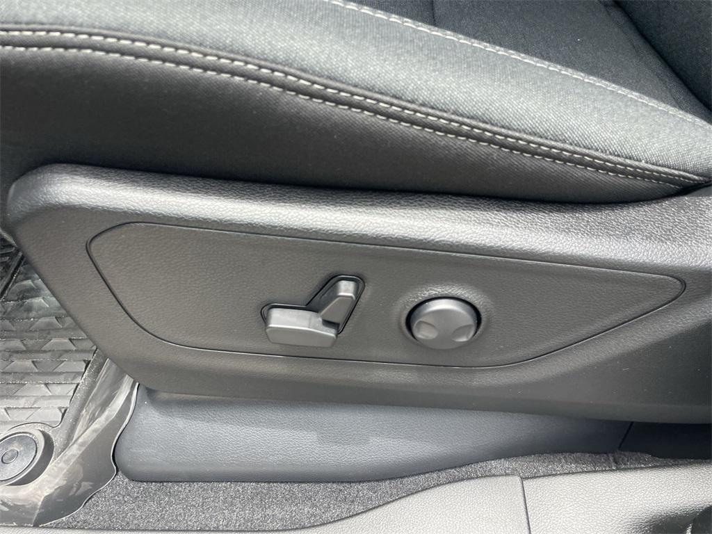 new 2025 Ram 1500 car, priced at $66,025