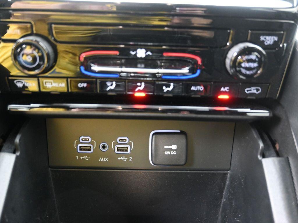 new 2025 Jeep Grand Cherokee car, priced at $41,695