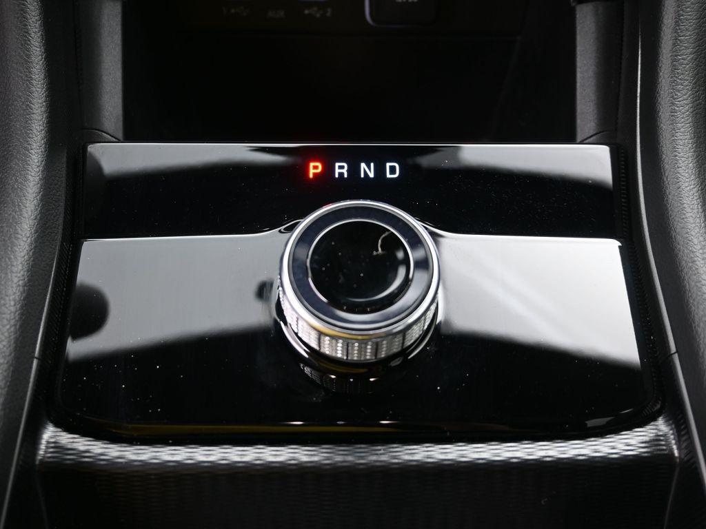 new 2025 Jeep Grand Cherokee car, priced at $41,695