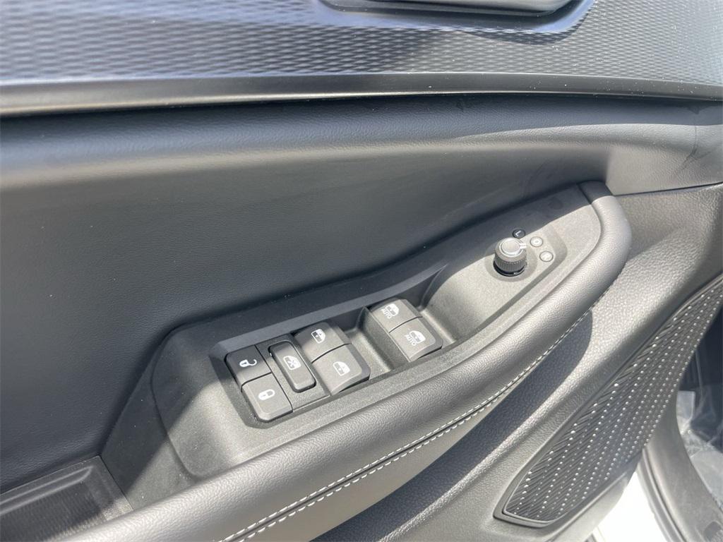 new 2025 Jeep Grand Cherokee car, priced at $42,775