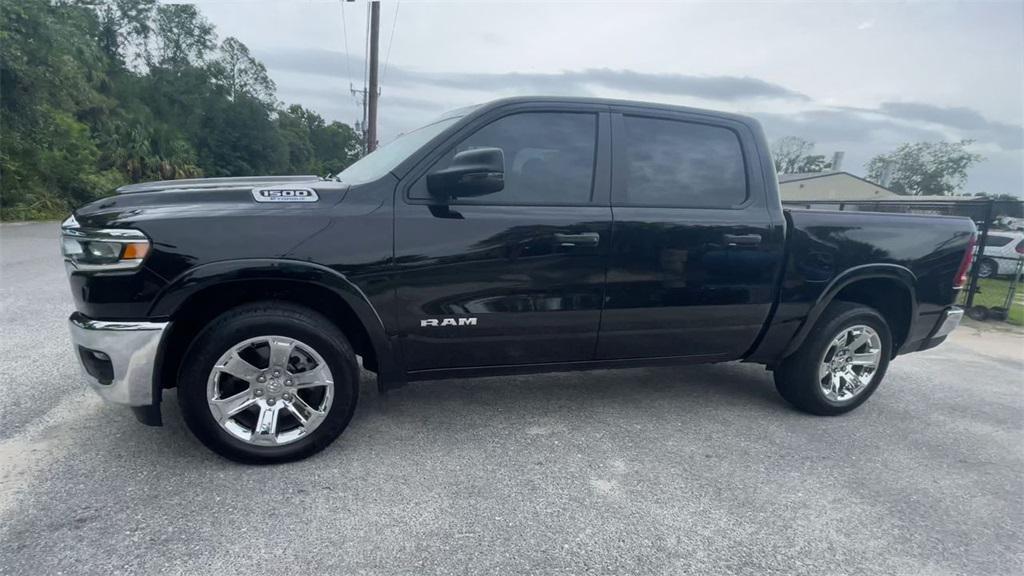 new 2025 Ram 1500 car, priced at $53,725