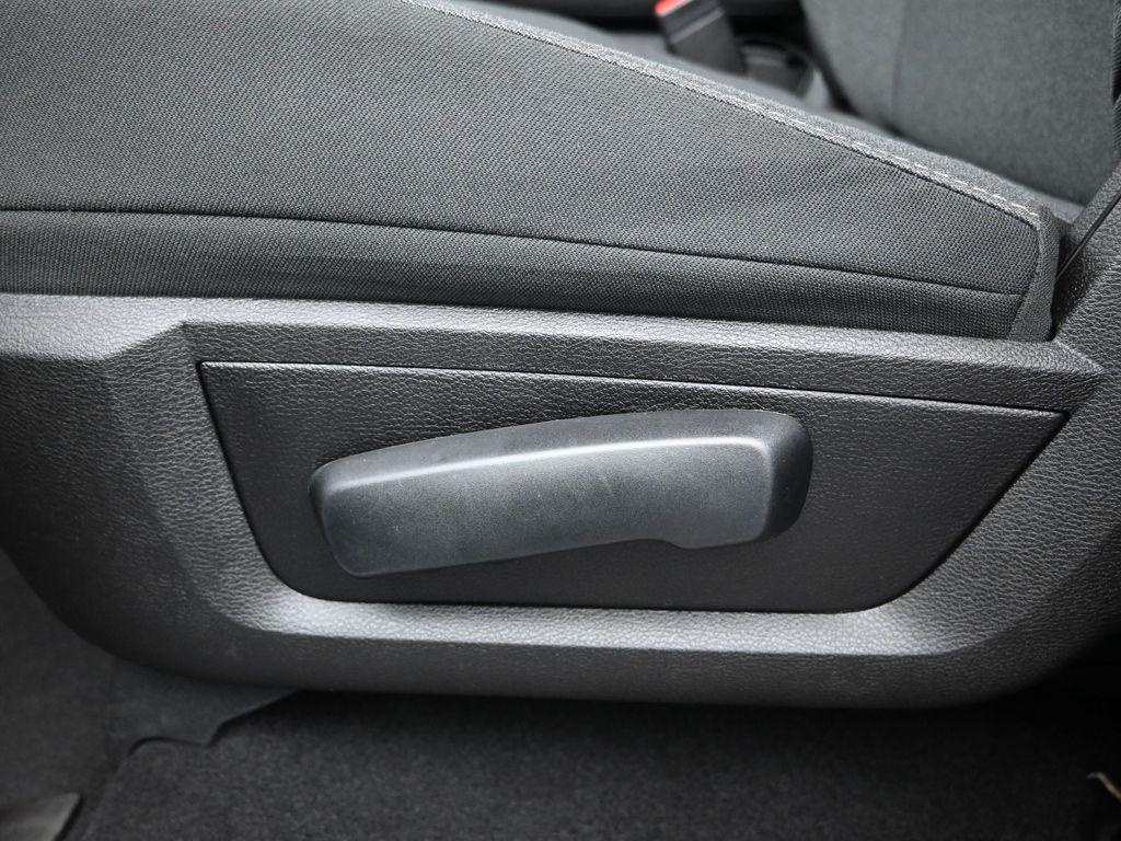 used 2024 Ram 1500 Classic car, priced at $33,113