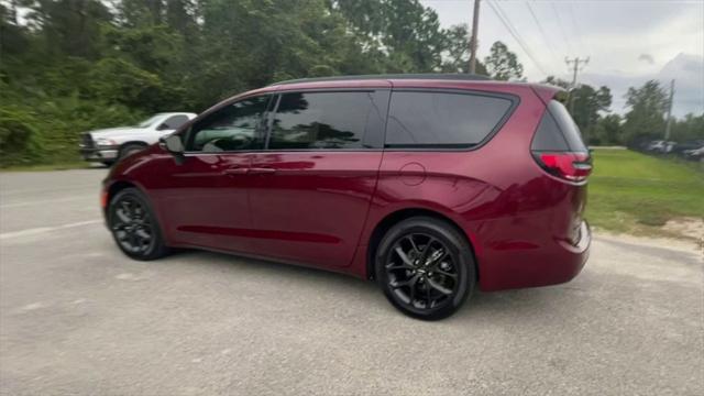 new 2023 Chrysler Pacifica car, priced at $55,985