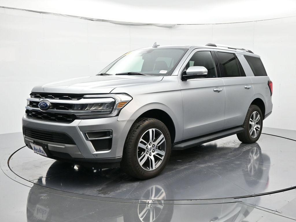 used 2024 Ford Expedition car, priced at $48,791